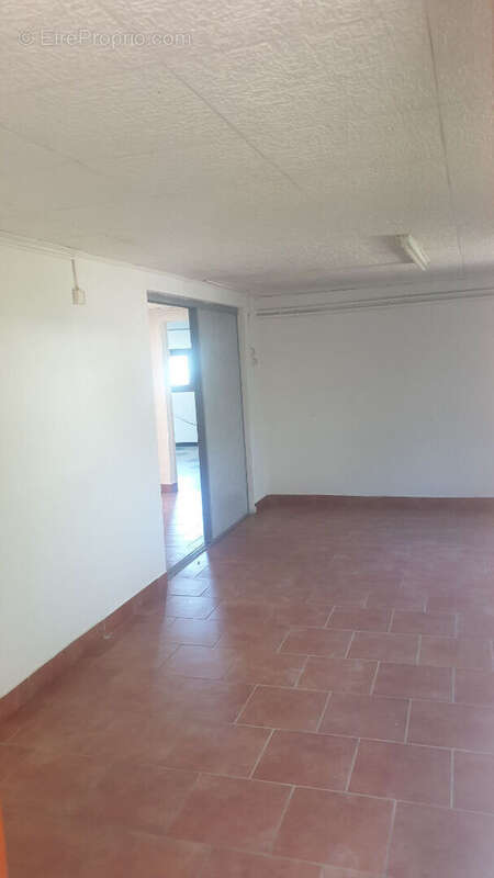 Maison à VILLENAVE-D&#039;ORNON