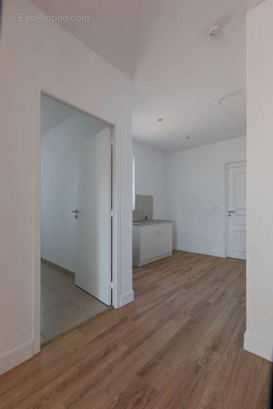 Entrée - Appartement à MARSEILLE-1E