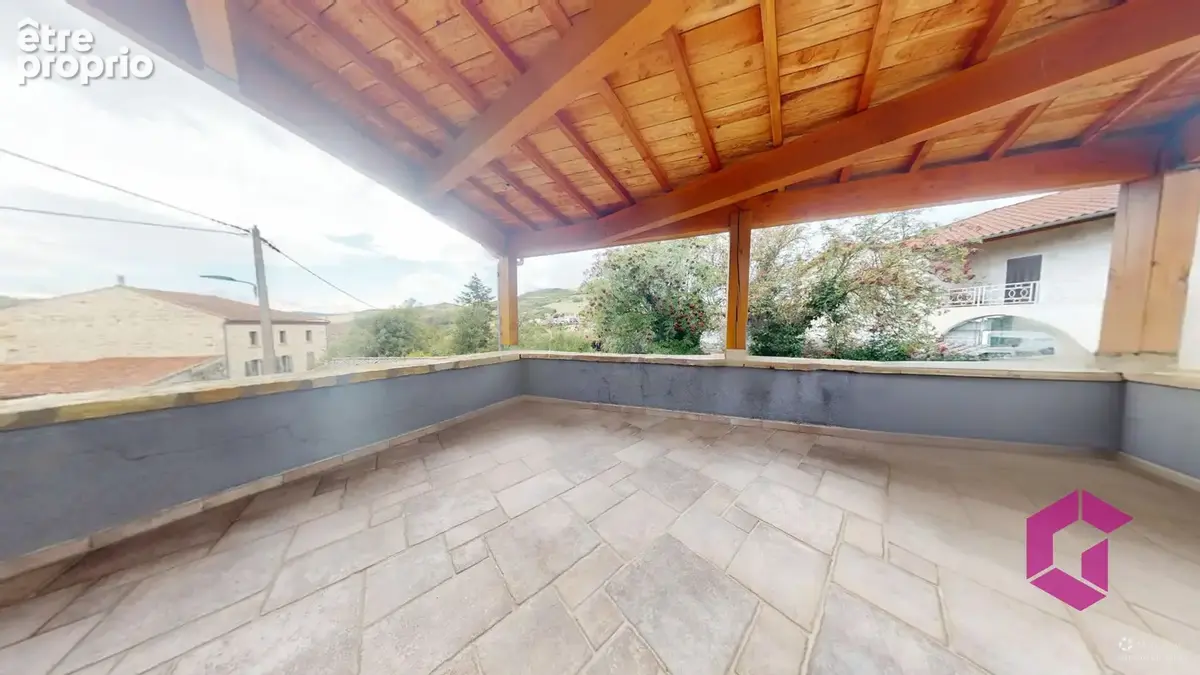 Maison vigneronne avec terrain et terrasse suspendue - photo 9