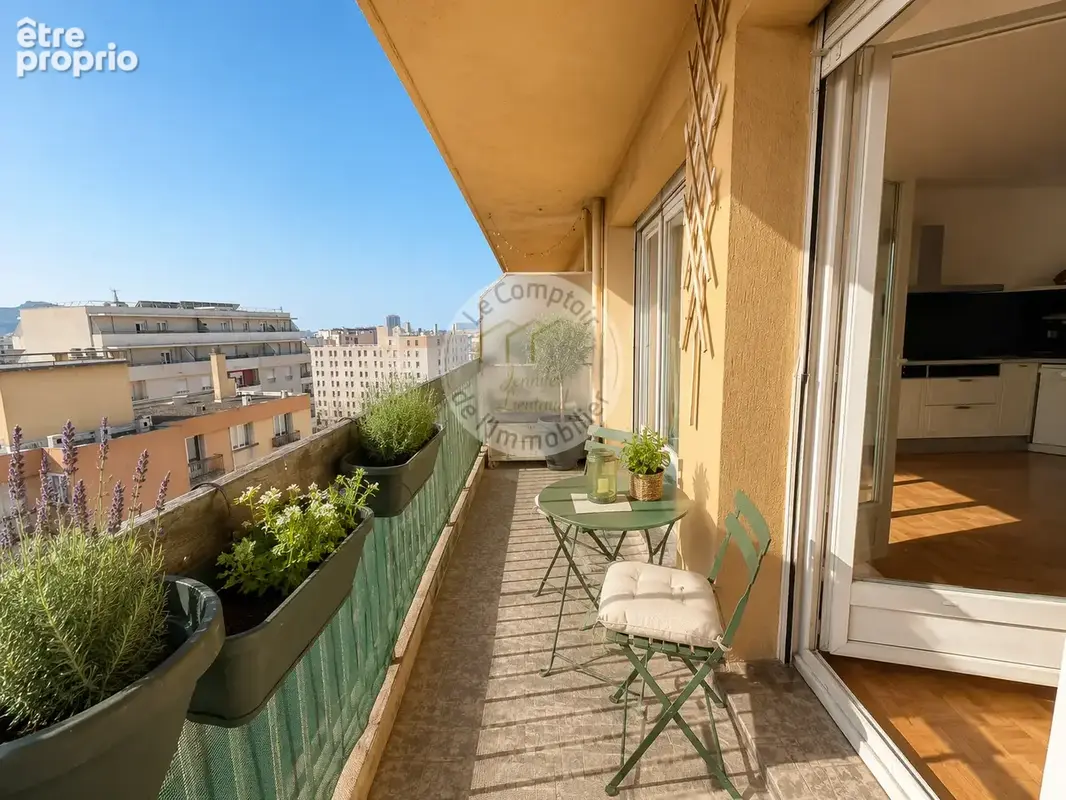 Type 3 traversant et lumineux avec terrasse - photo 3