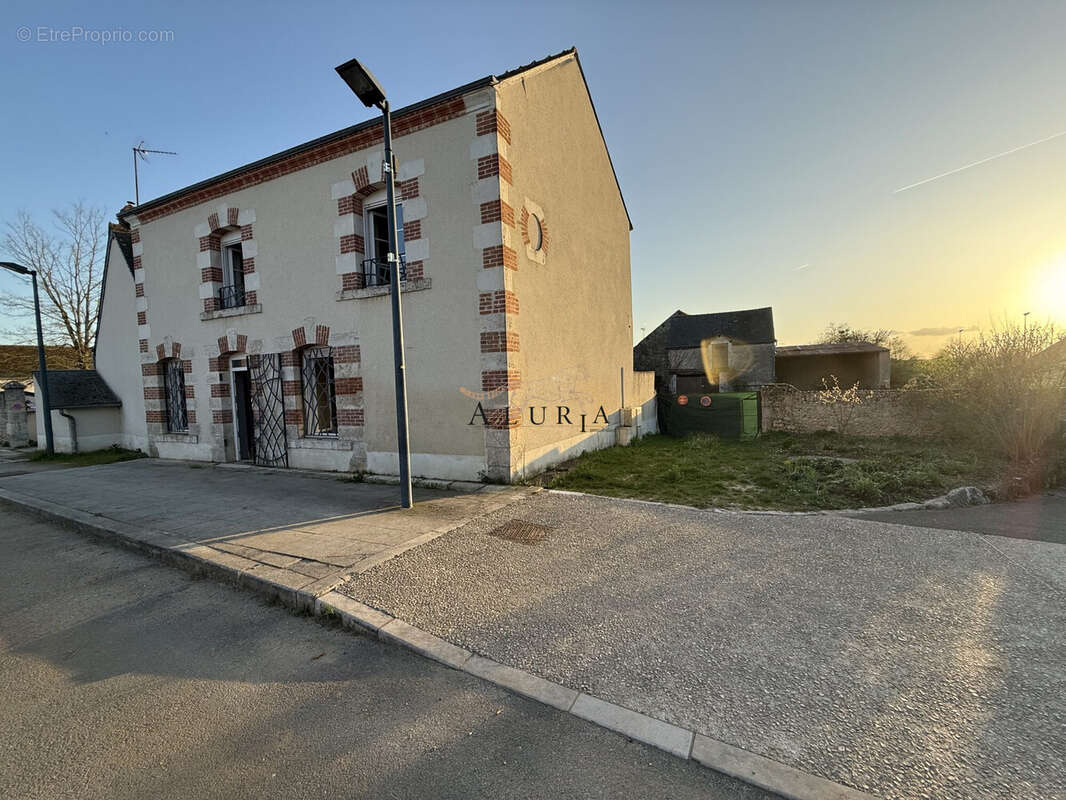 Maison à MAROLLES