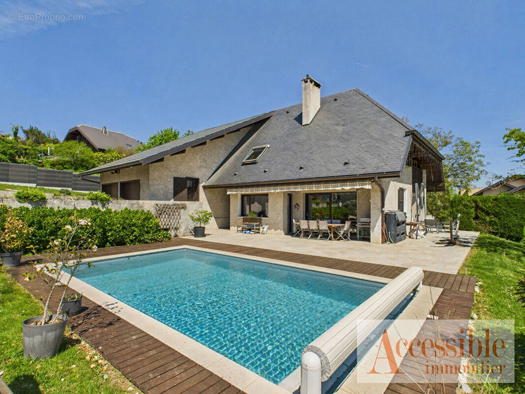 Maison à SONNAZ