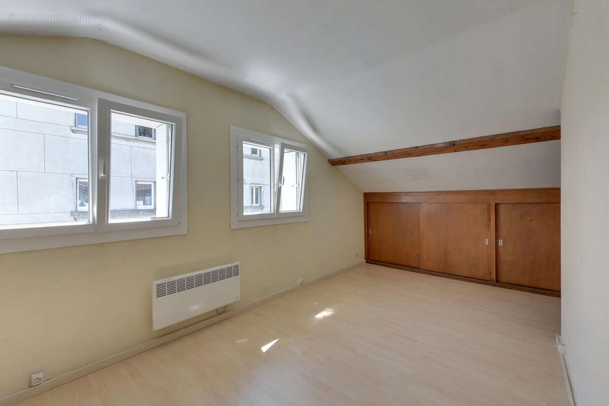 Maison à ECHIROLLES