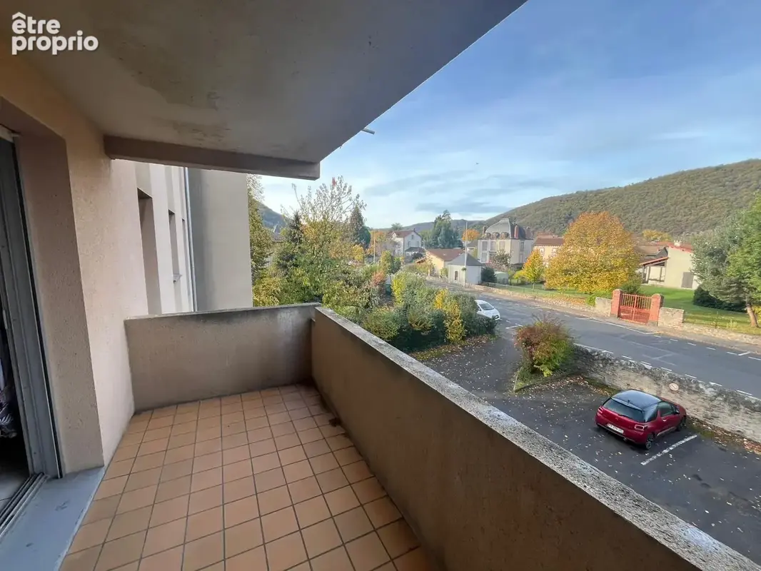 Appartement 3 pièces 75 m² à vendre à Massiac (15500) - photo 7