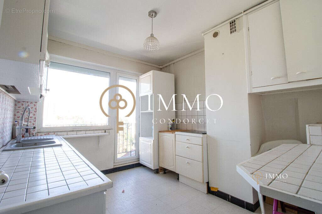 Appartement à BOURG-LA-REINE