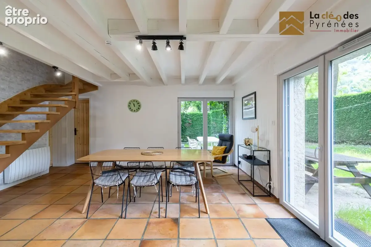 Maison 5 pièces 98 m² à vendre à Saint-Lary-Soulan (65170) - photo 3