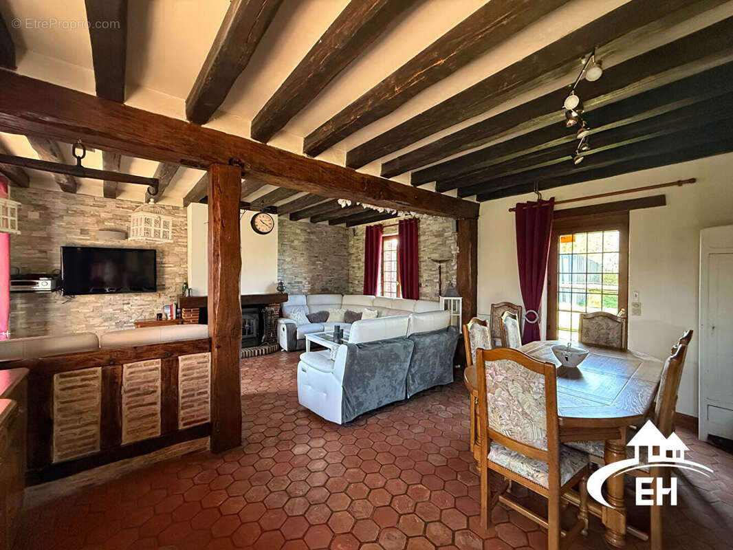 Maison à L&#039;AIGLE