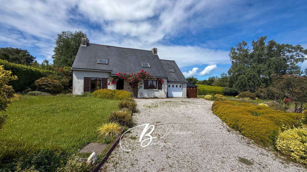 Maison à ARGOL