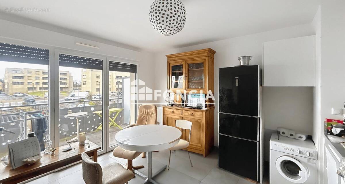 Appartement à COLOMBELLES