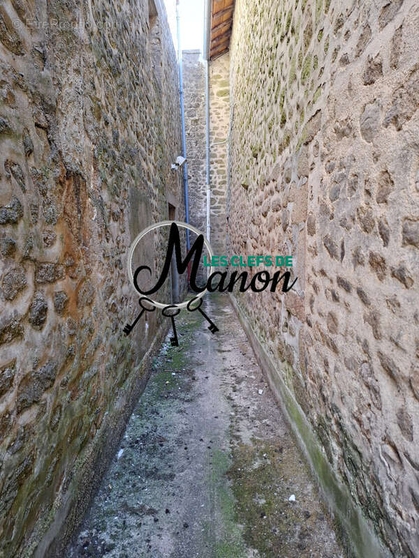 Maison à rénover - bessines sur gartempe - photo 15