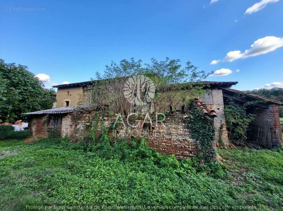 Maison à GRAZAC
