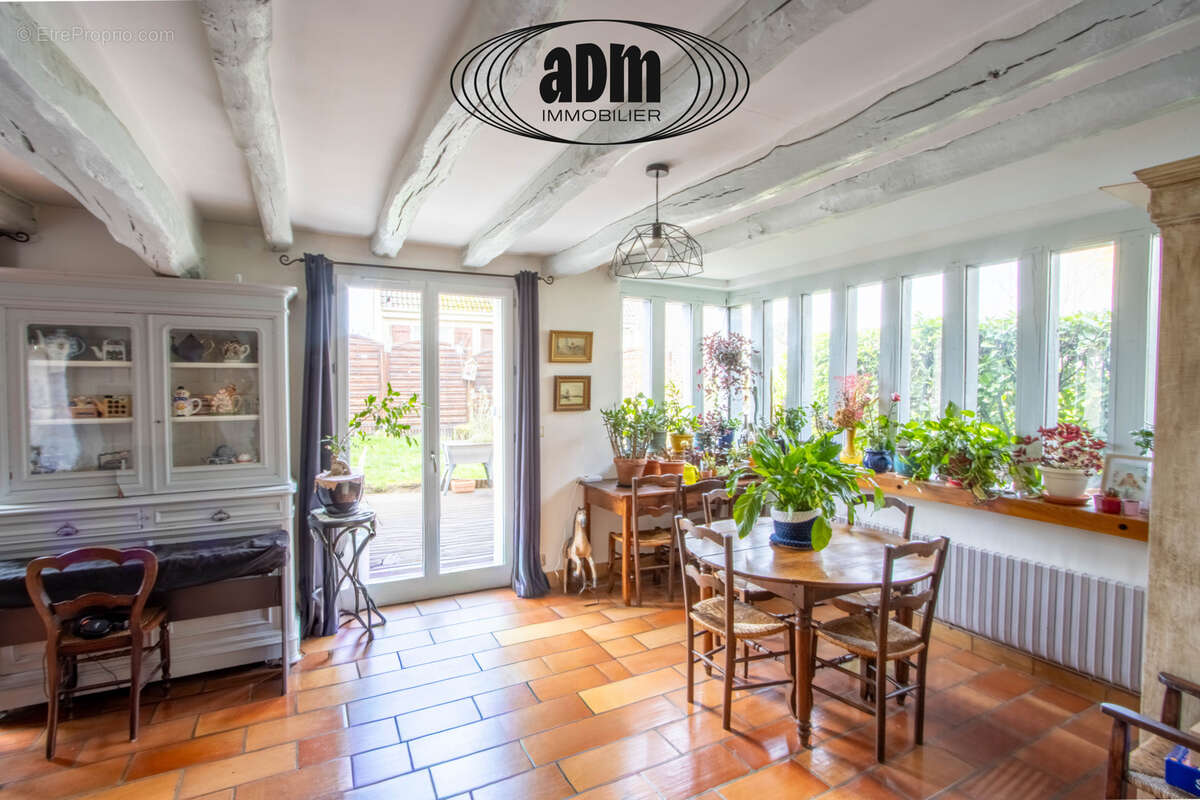 Maison à NANTEUIL-LES-MEAUX