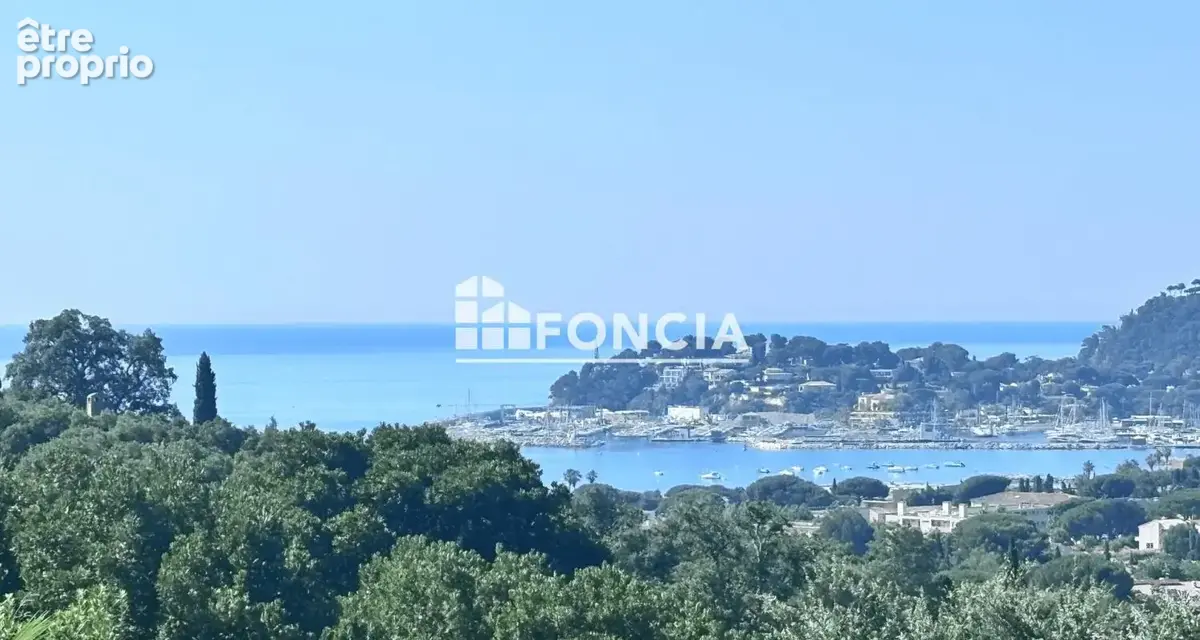 Charmant mazet en duplex sur les hauteurs - vue mer et port - photo 4