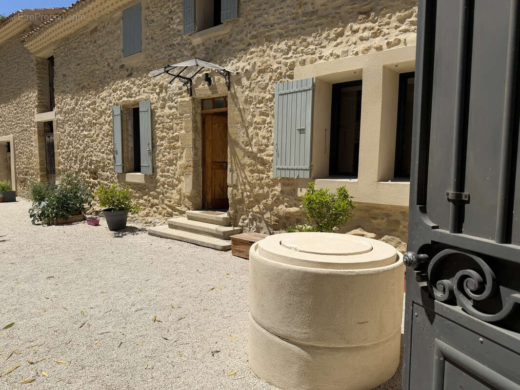 Maison à SARRIANS