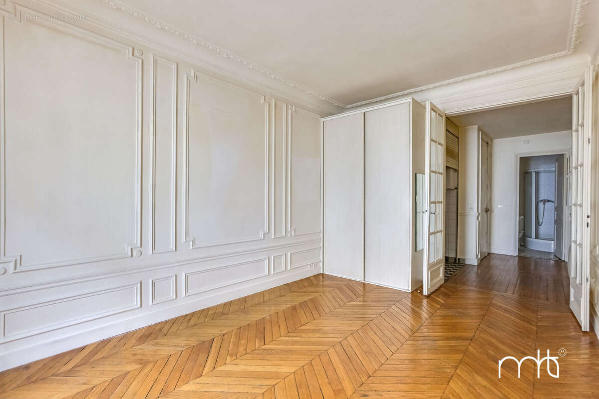 Photo 4 - Appartement à PARIS-15E