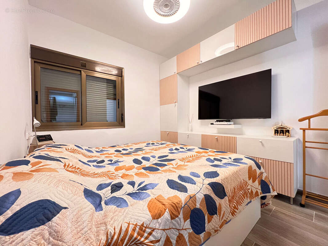 Appartement à BEAULIEU