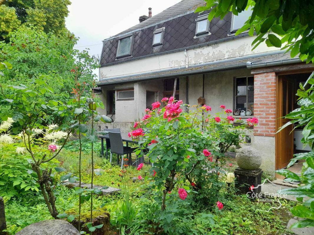 Maison à LA CAPELLE