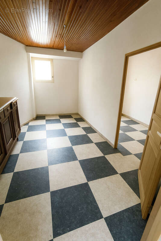 Appartement à SAINT-ETIENNE-DES-SORTS