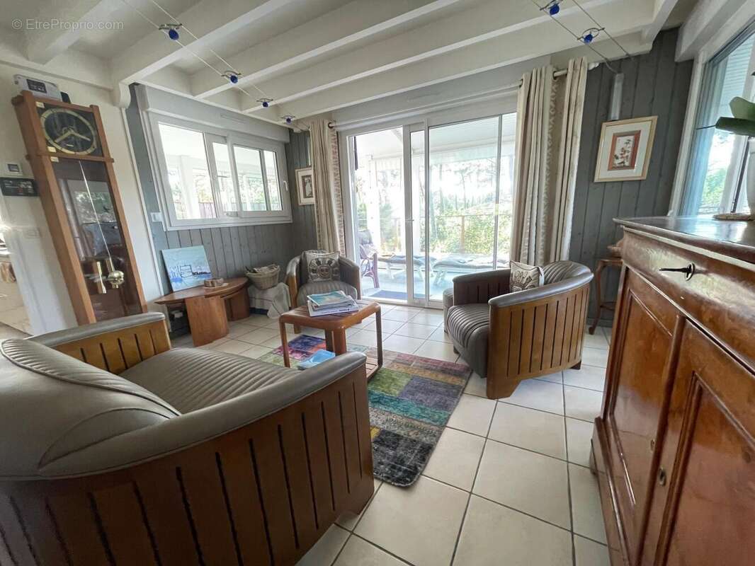 Photo 2 - Maison à LE PORGE