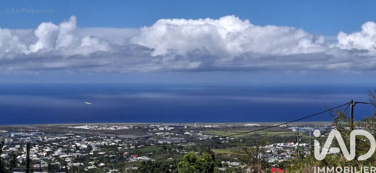 Photo 2 - Terrain à SAINT-DENIS