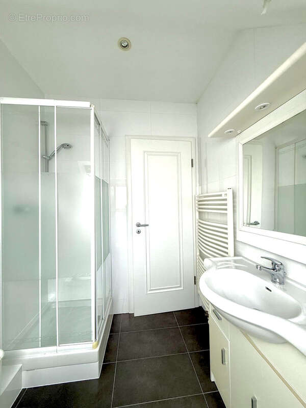 Berstett - L’esprit maison dans une petite copropriété   5 pièces de 141,63 m2 avec jardin, terrasse, garage - photo 23