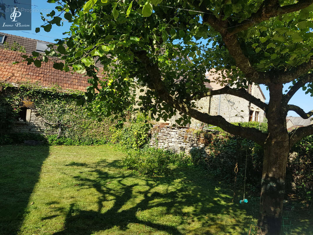 Maison à MEUILLEY