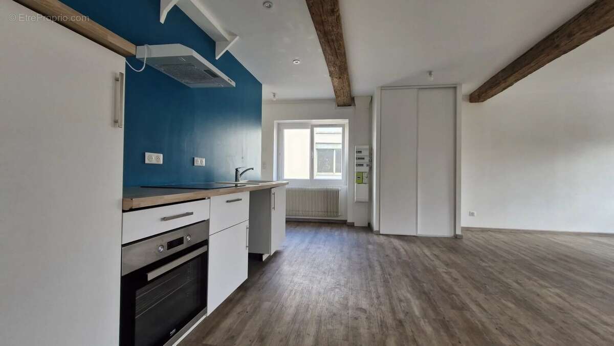 Appartement à MONTMERLE-SUR-SAONE