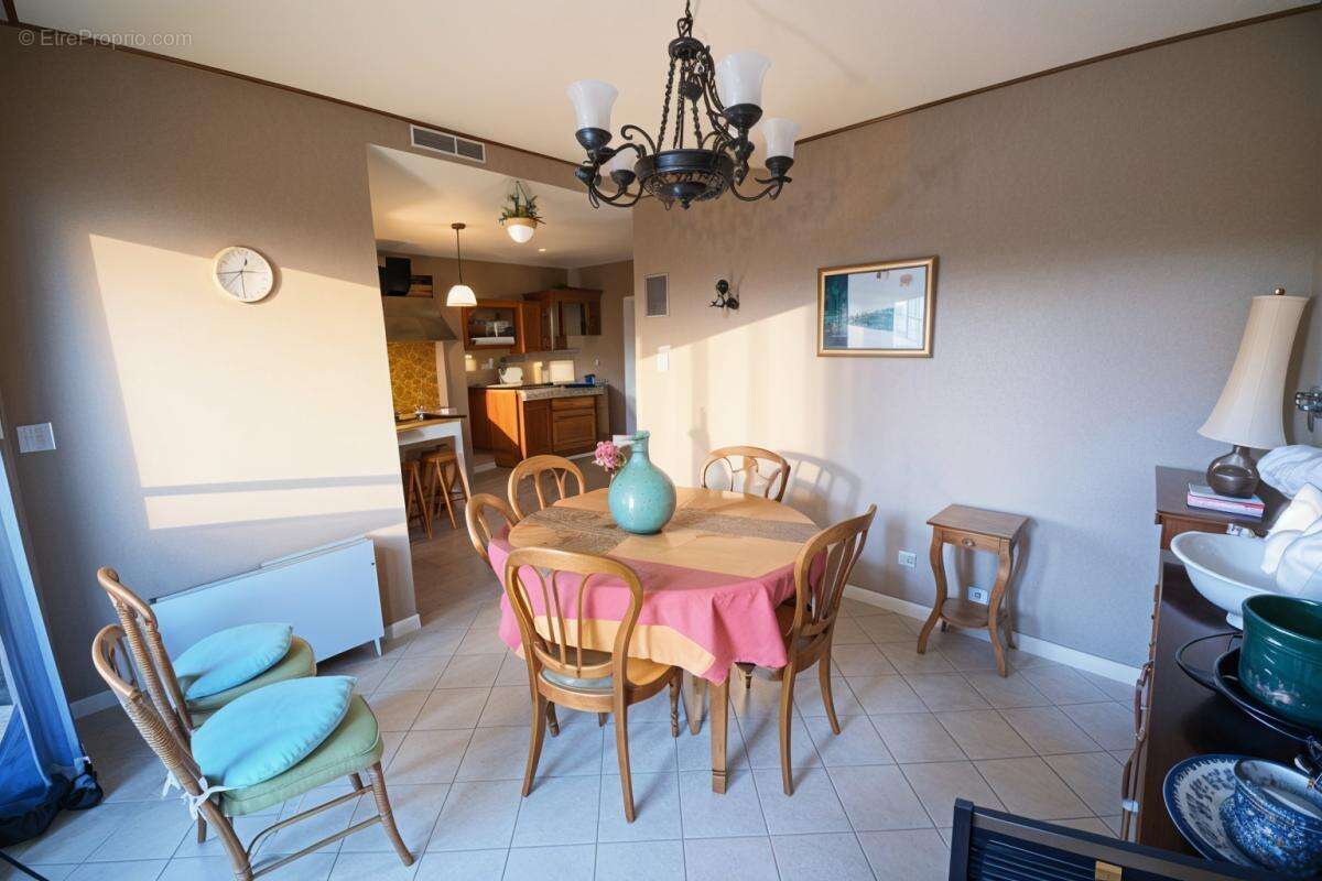 Appartement à SALON-DE-PROVENCE