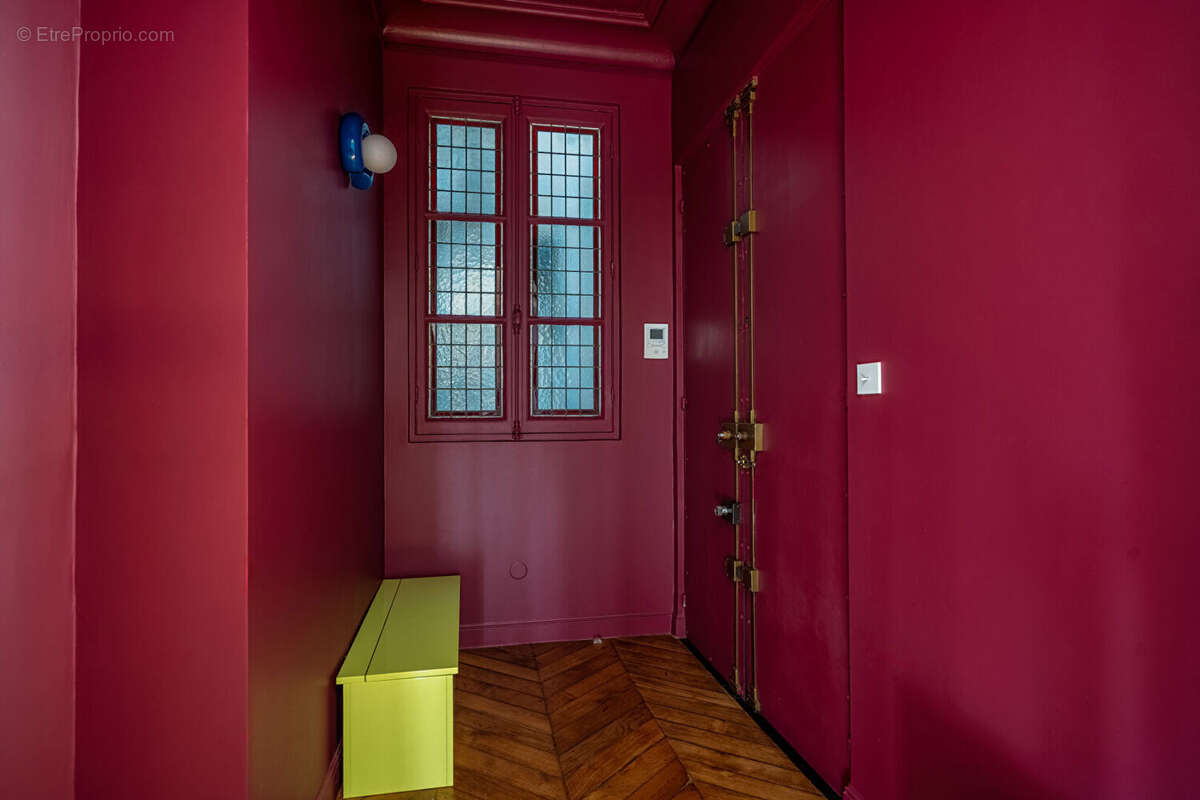 Appartement à PARIS-10E