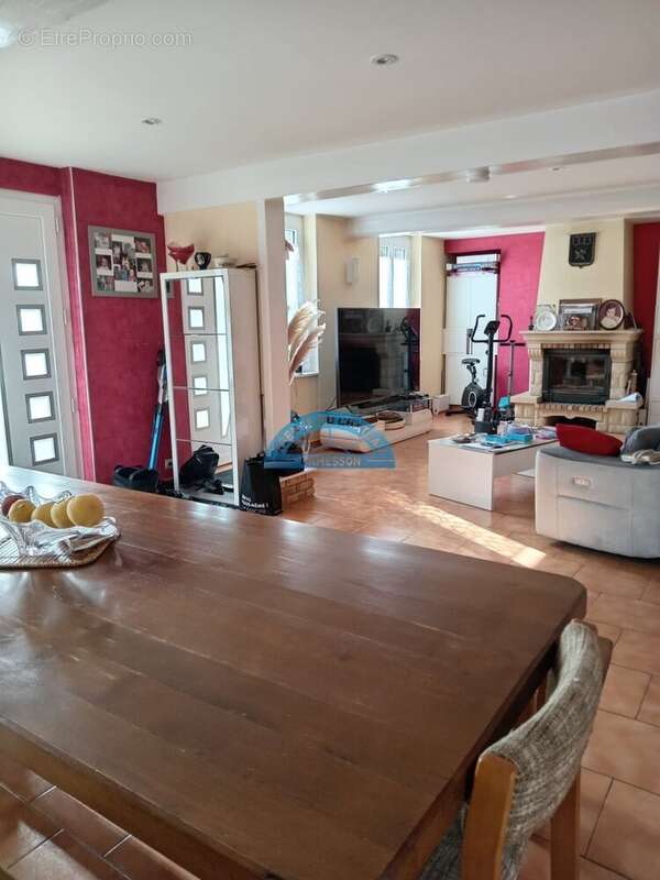 Maison à CHAMPIGNELLES