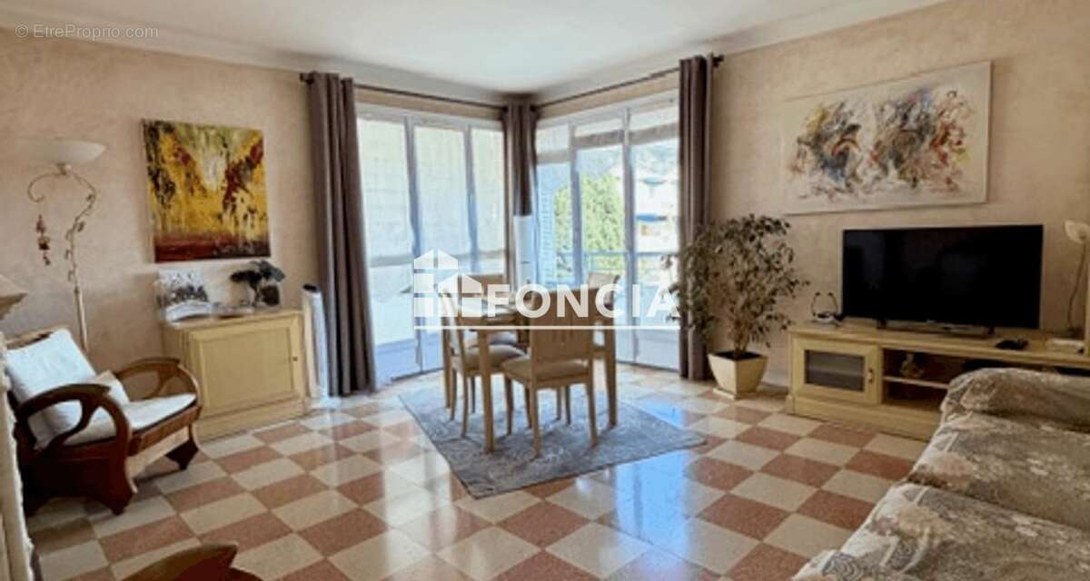 Appartement à MENTON