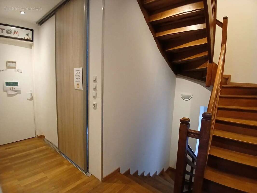 Maison à CERCY-LA-TOUR