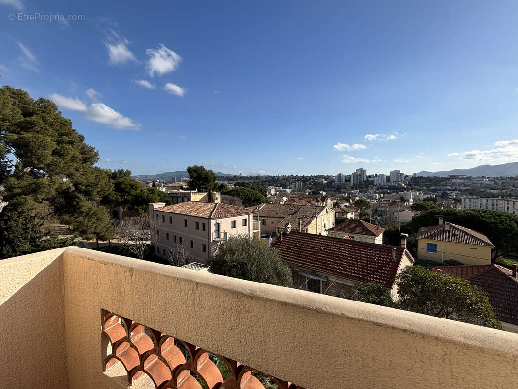 Appartement à MARSEILLE-13E