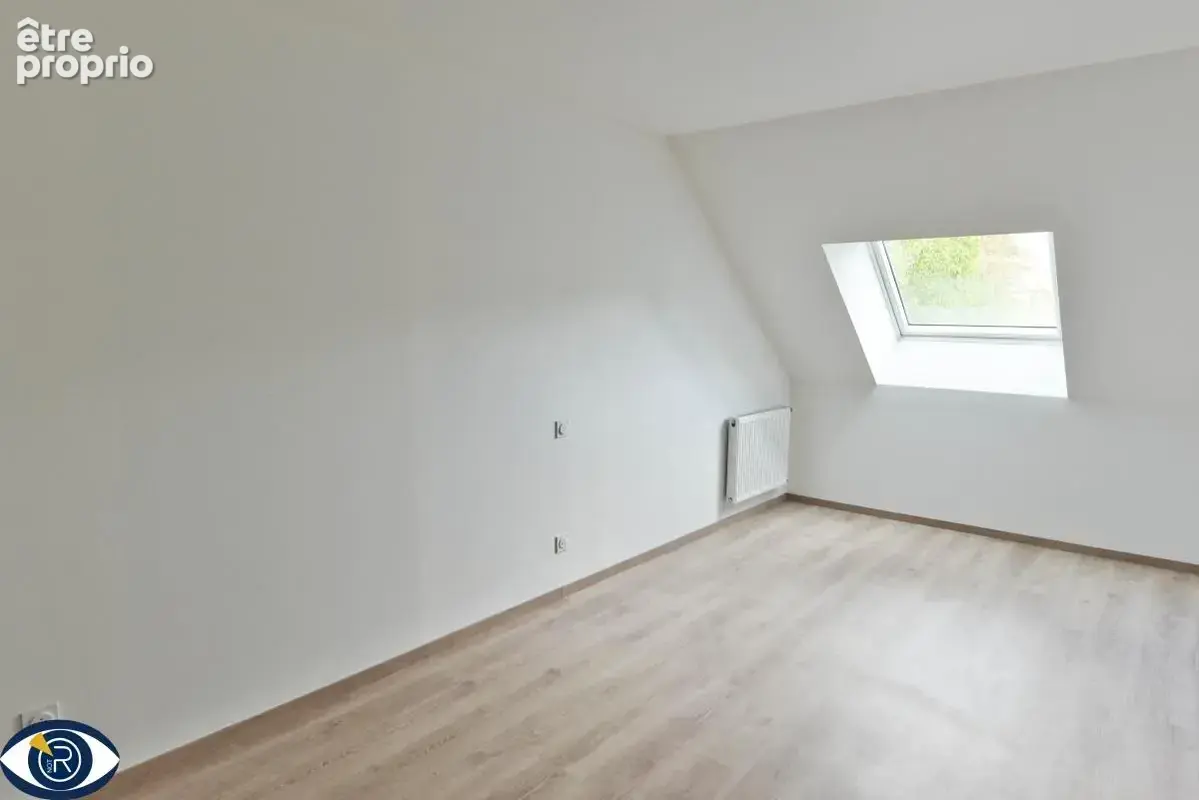Maison 140 m² à Change  - photo 9