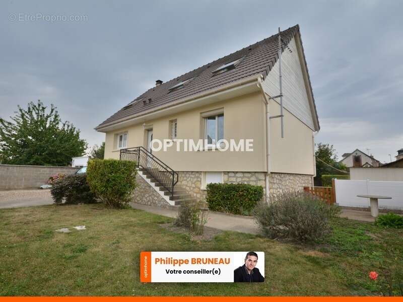 Maison à INCARVILLE