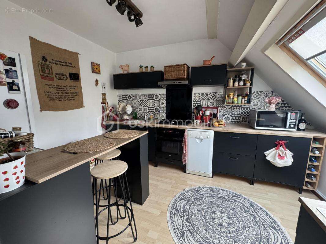 Maison à SAINT-JULIEN-LES-VILLAS