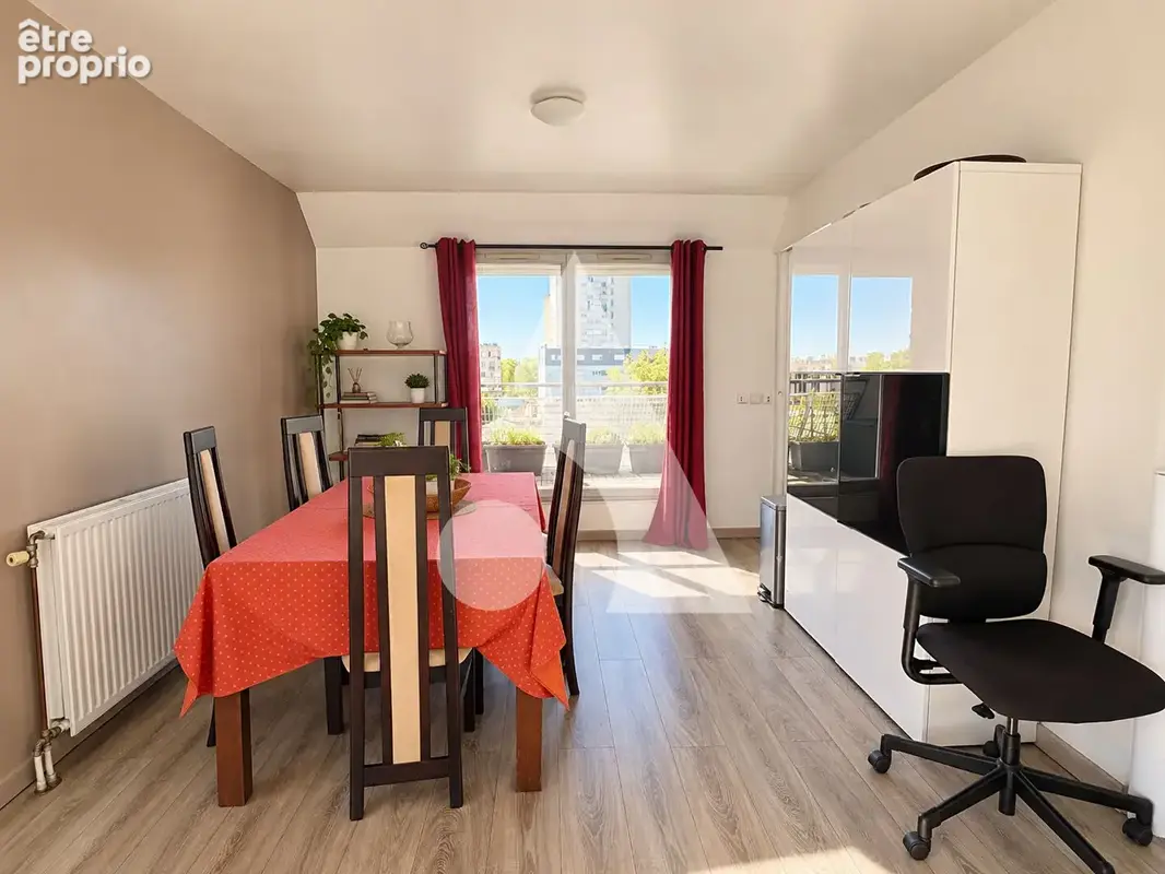 Appartement familial 5 pièces 110 m² - Deux terrasses - Mairie de Saint-Ouen - photo 7