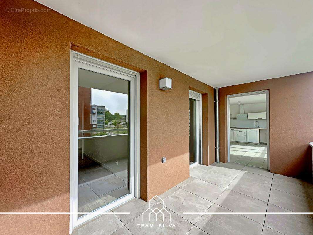 Appartement à BRIGNAIS