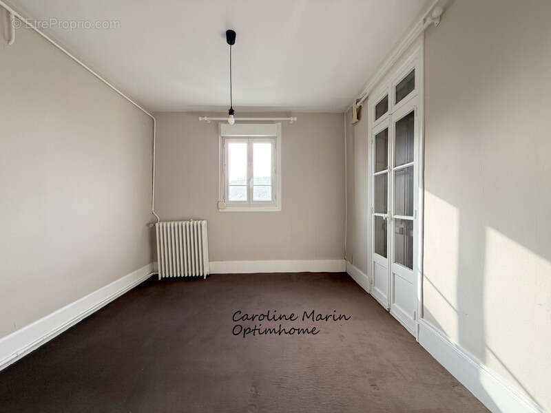 Maison à BOURG-ACHARD