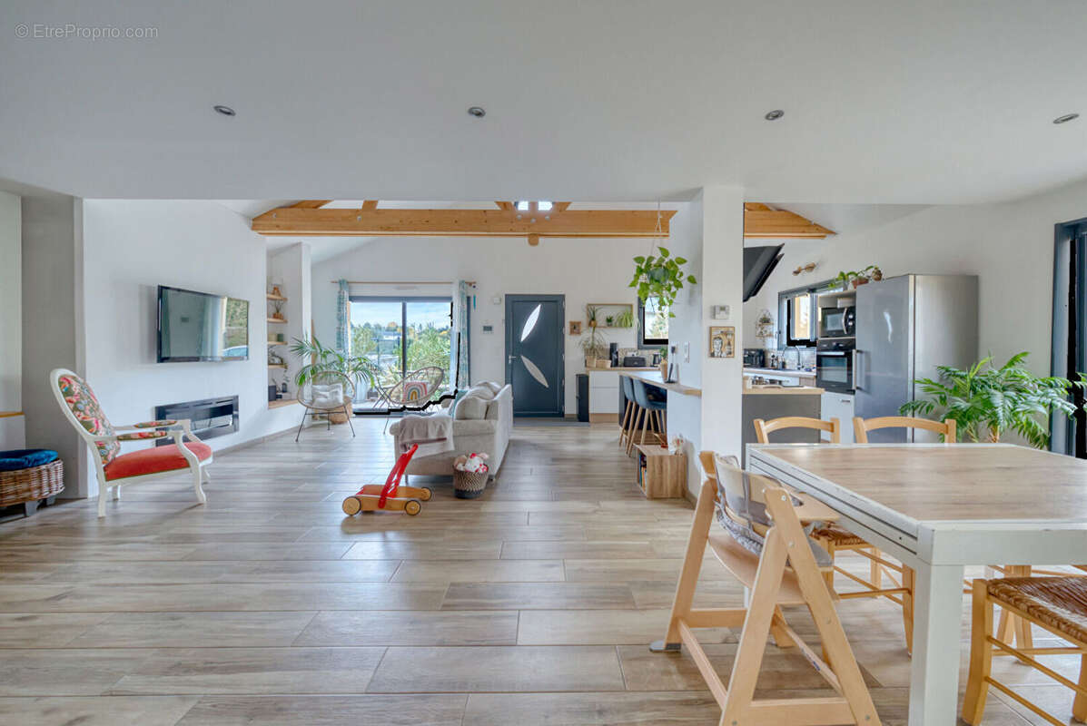 Maison à BOURGBARRE