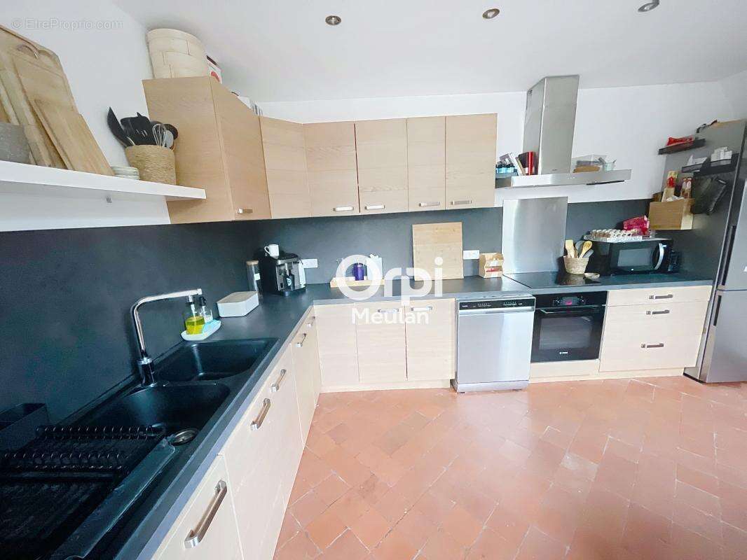 Maison à HARDRICOURT