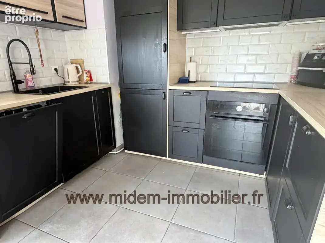 Nice Vauban, 3 pièces récent de 60,50 m2 + terrasse Sud 14 m2, parking s/sol avec borne électrique à 398000 € - photo 5