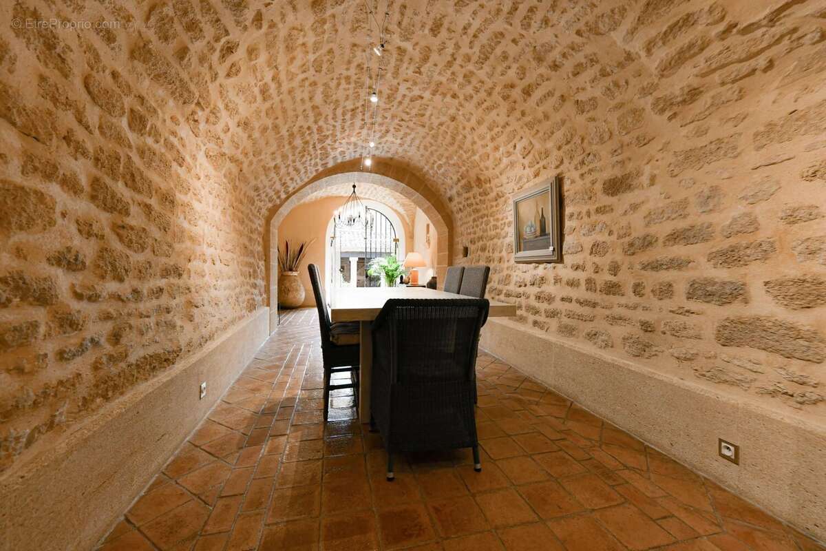 Maison à UZES