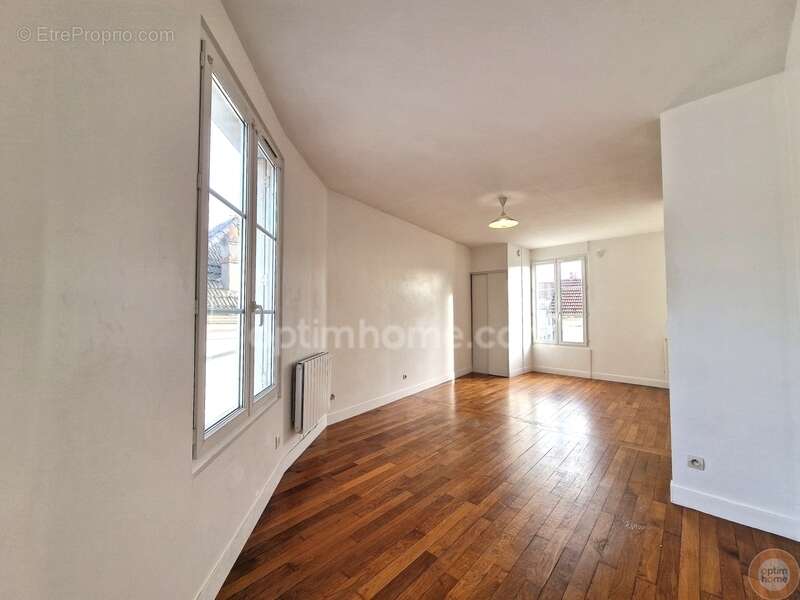 Appartement à ARPAJON