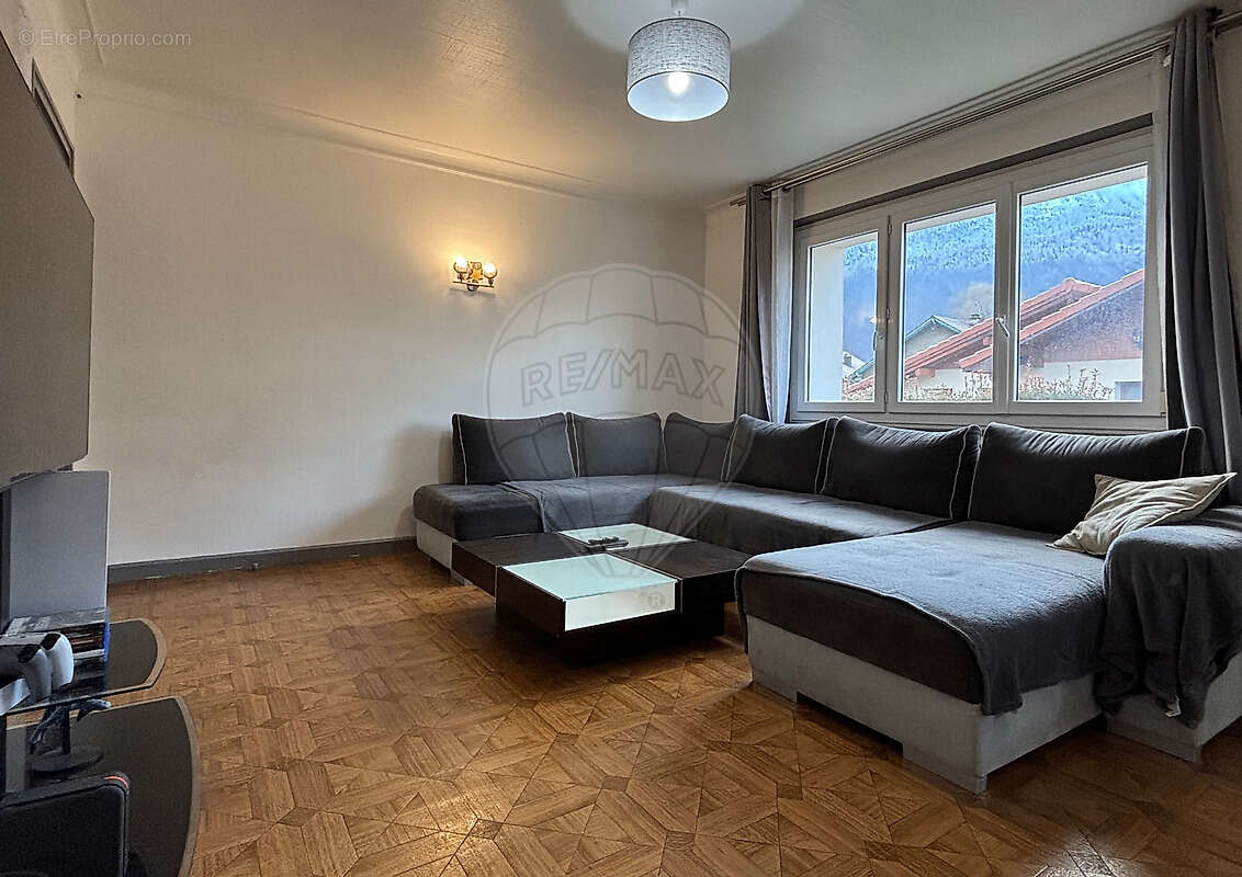 Maison à BONNEVILLE