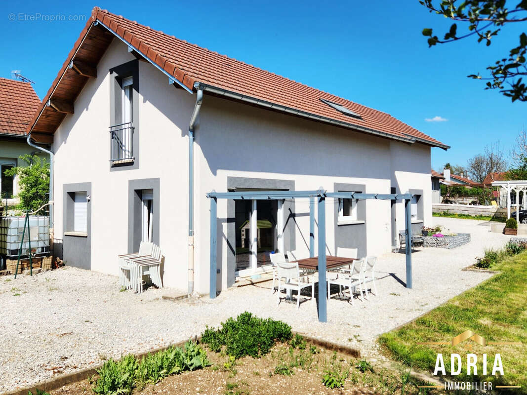 Maison à VALDAHON
