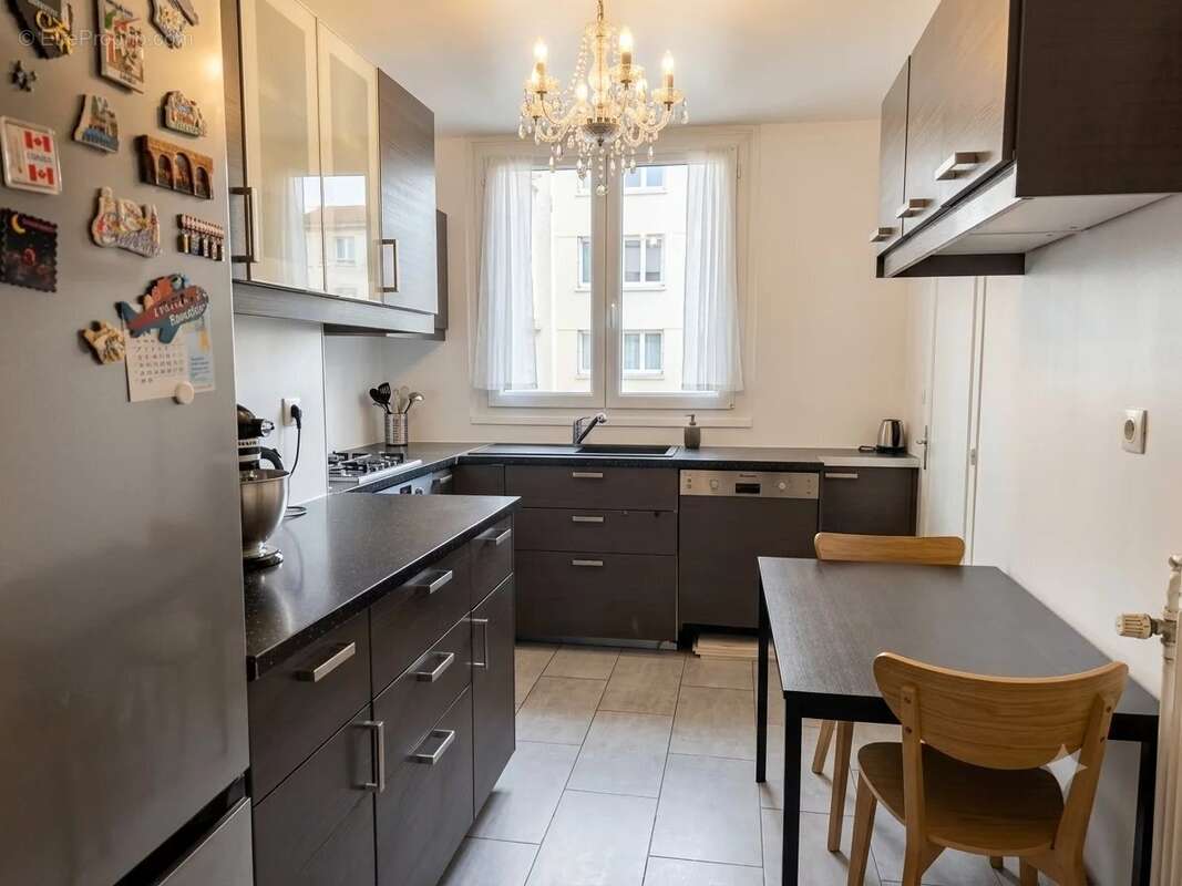 Appartement à IVRY-SUR-SEINE