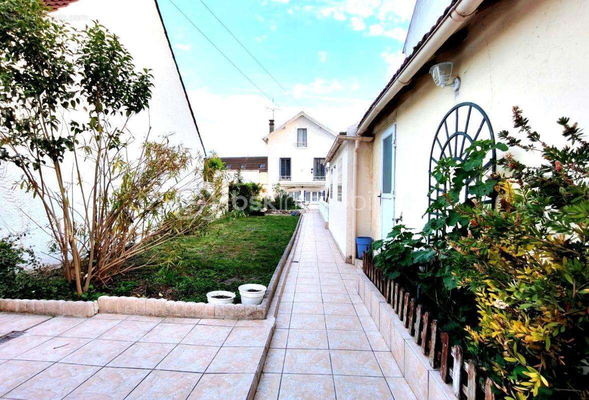 Maison à BONDY