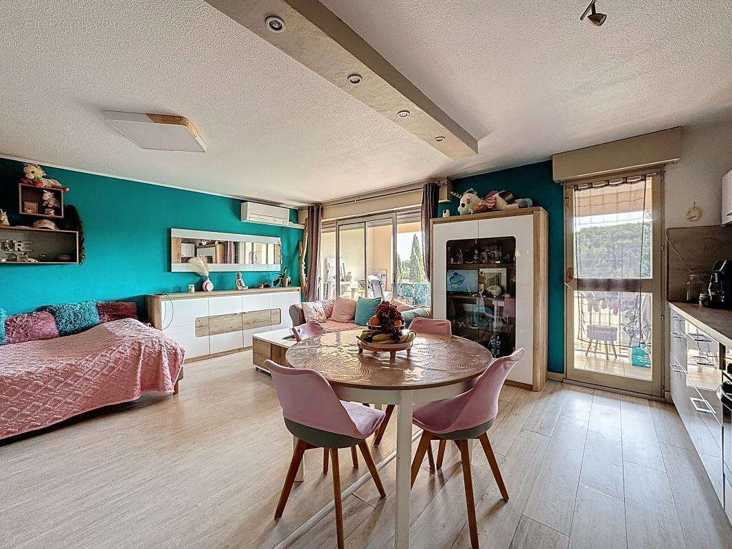 Appartement à FREJUS