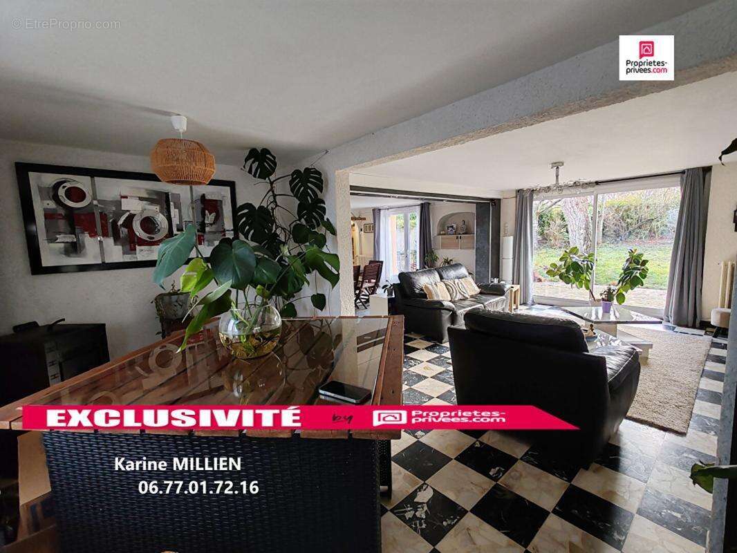 Maison à DAMPIERRE-SUR-AVRE